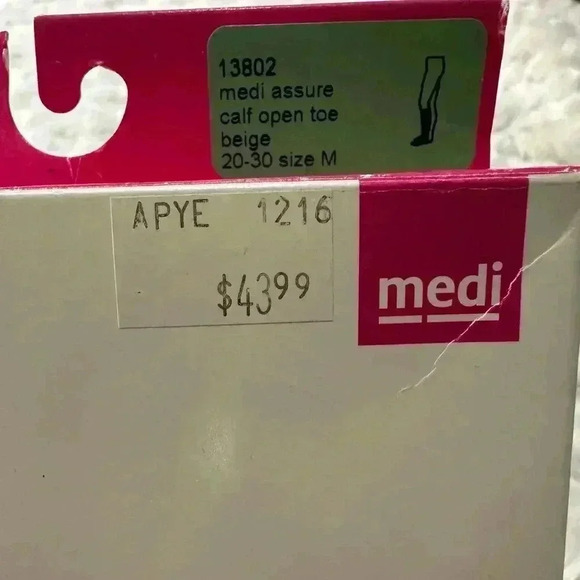 Medi Assure 20-30 Calf Open Toe Medical Compression Stockings - Picture 3 of 10